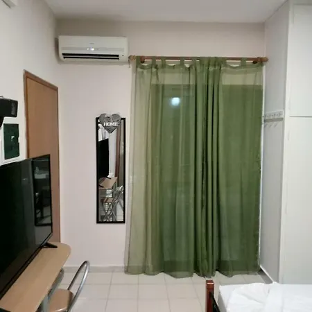 Zanteapts Gouzeli *