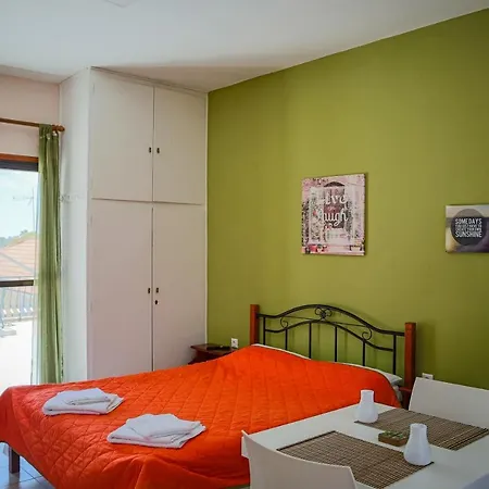 Zanteapts Gouzeli *
